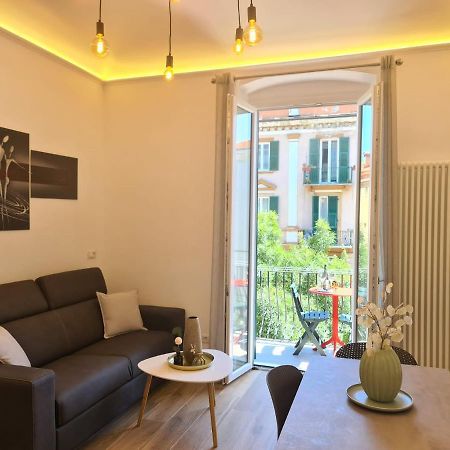 Soni Apartment La Spezia Exteriör bild